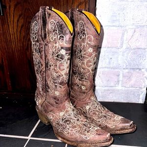 Corral cowboy boots